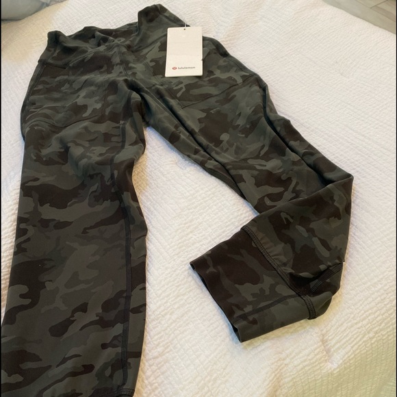 Lululemon Align Jogger Crop Camo New 